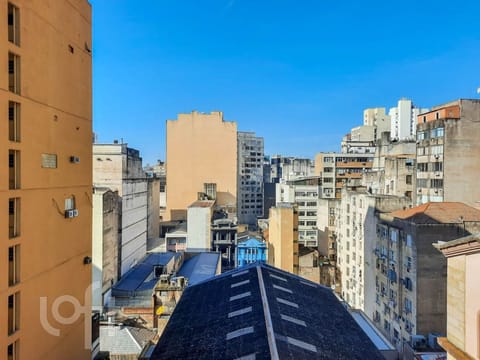 Image 7 - 253751